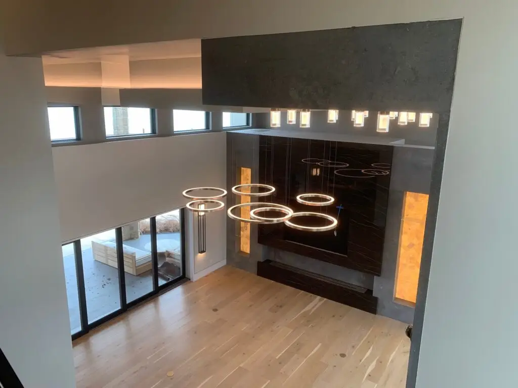 Modern-and-Luxury-Living-Room